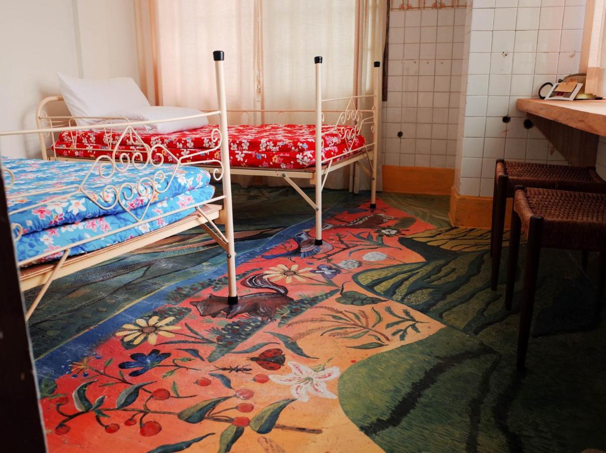 Neat Hostel Tainan Room photo